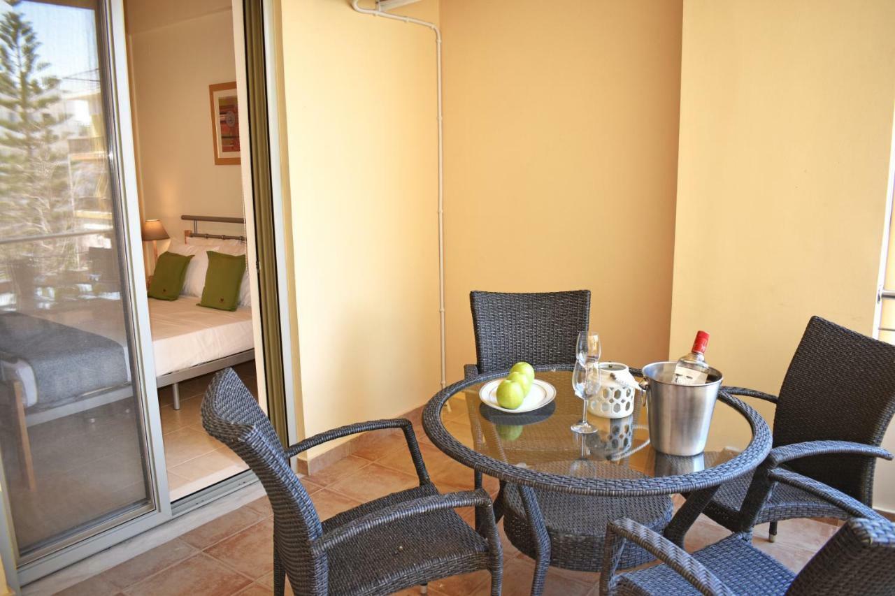 Karma Apartment - Next To Sandy Beach Chania  ภายนอก รูปภาพ